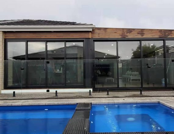 Alfresco Pergola Enclosure